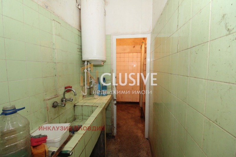 Продава  3-стаен град Пловдив , Кючук Париж , 96 кв.м | 52119083 - изображение [7]