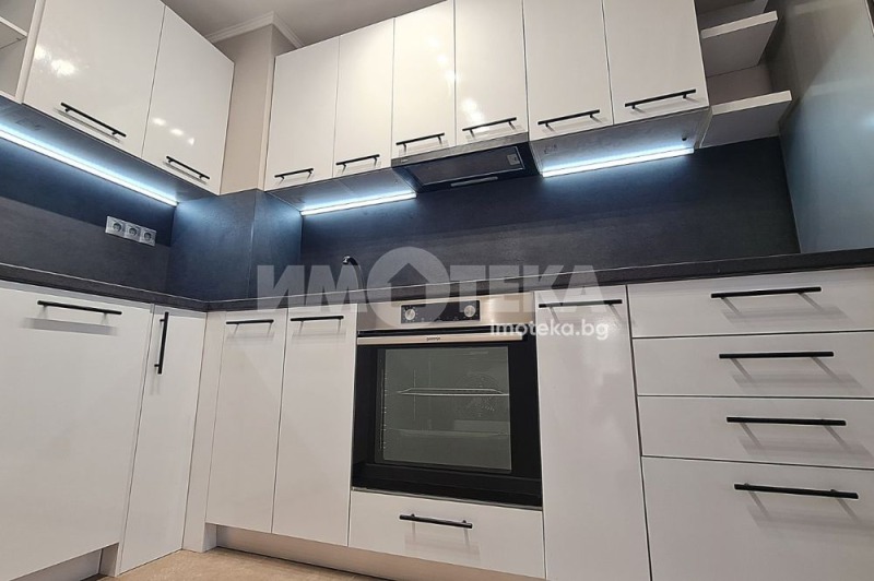 In vendita  2 camere da letto Sofia , Reduta , 93 mq | 34528481 - Immagine [2]