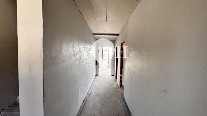 Til salgs  Hus region Sofia , Goljanovtsi , 212 kvm | 56242634 - bilde [8]