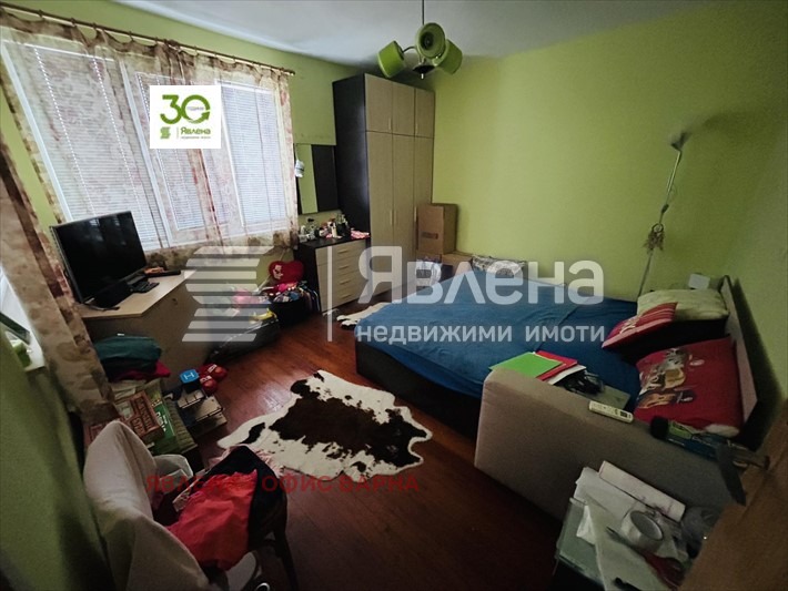 Продава КЪЩА, гр. Аксаково, област Варна, снимка 14 - Къщи - 48697628