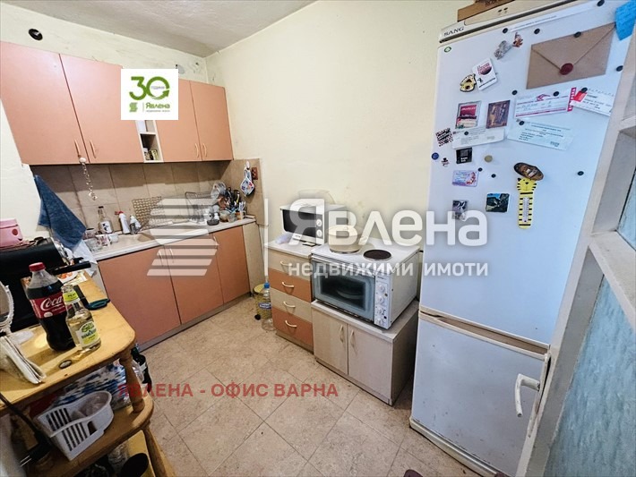 Продава КЪЩА, гр. Аксаково, област Варна, снимка 10 - Къщи - 48697628