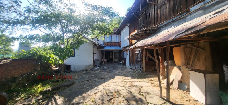 Продава  Къща област Ловеч , с. Белиш , 334 кв.м | 92452019 - изображение [2]