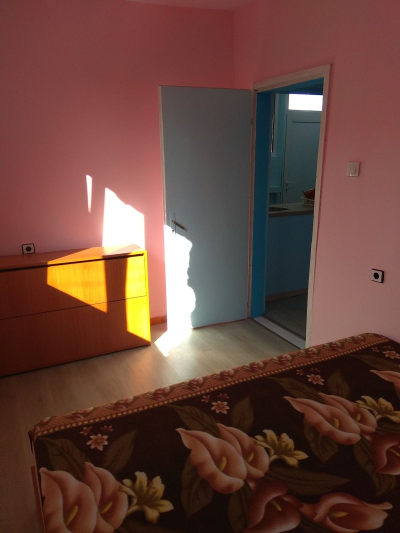 Продава КЪЩА, с. Козарево, област Ямбол, снимка 14 - Къщи - 52543691