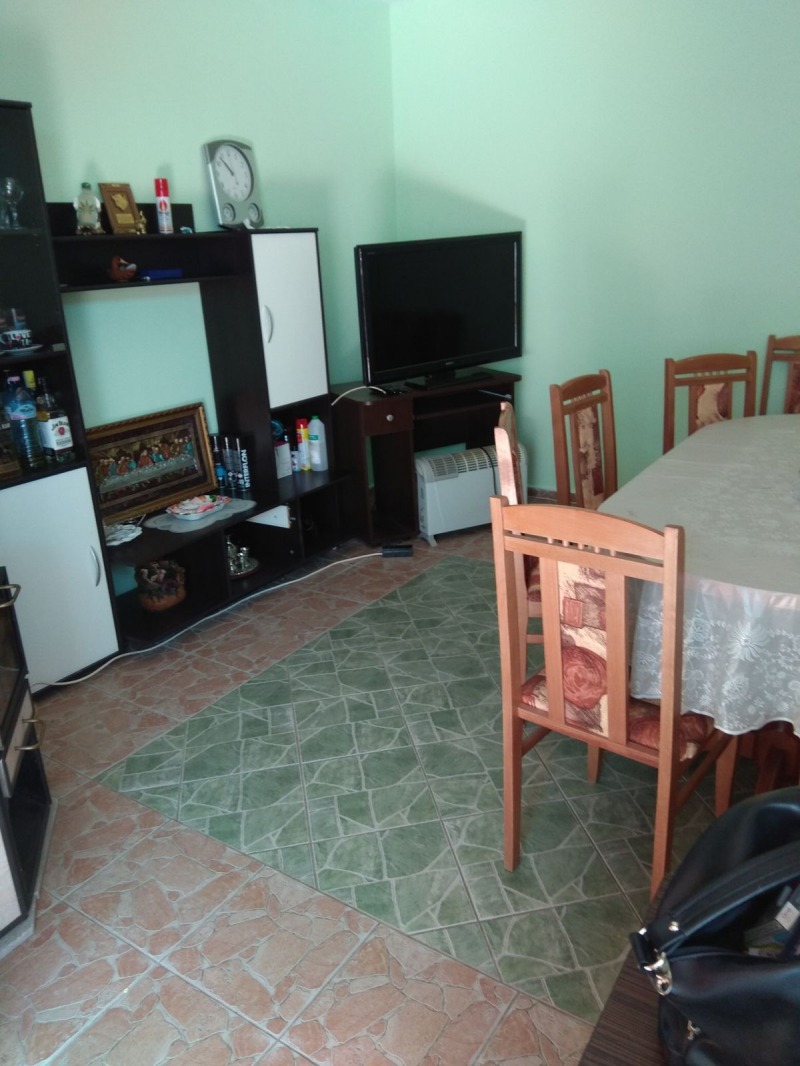 Продава КЪЩА, с. Козарево, област Ямбол, снимка 6 - Къщи - 52543691