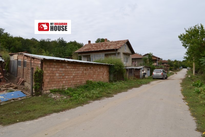Продава КЪЩА, с. Слатина, област Силистра, снимка 16 - Къщи - 55885021
