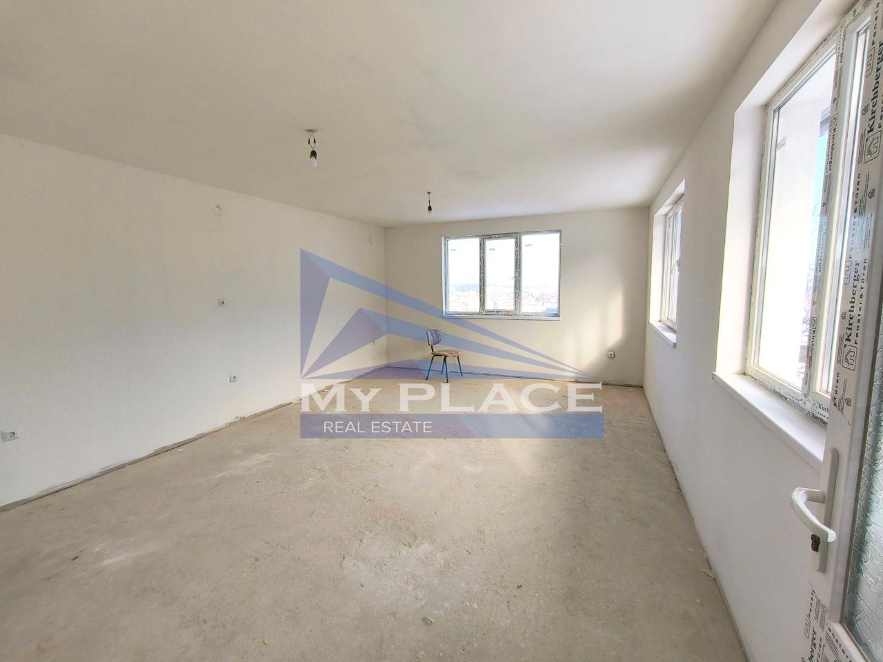 Продава КЪЩА, гр. Шумен, Куршун чешма, снимка 2 - Къщи - 53095268