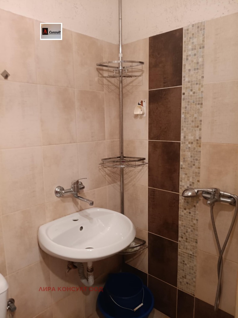 Eladó  Stúdió Sofia , Razsadnika , 33 négyzetméter | 43424306 - kép [8]