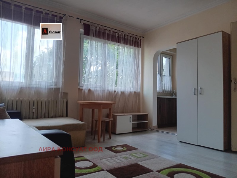 Eladó  Stúdió Sofia , Razsadnika , 33 négyzetméter | 43424306 - kép [2]