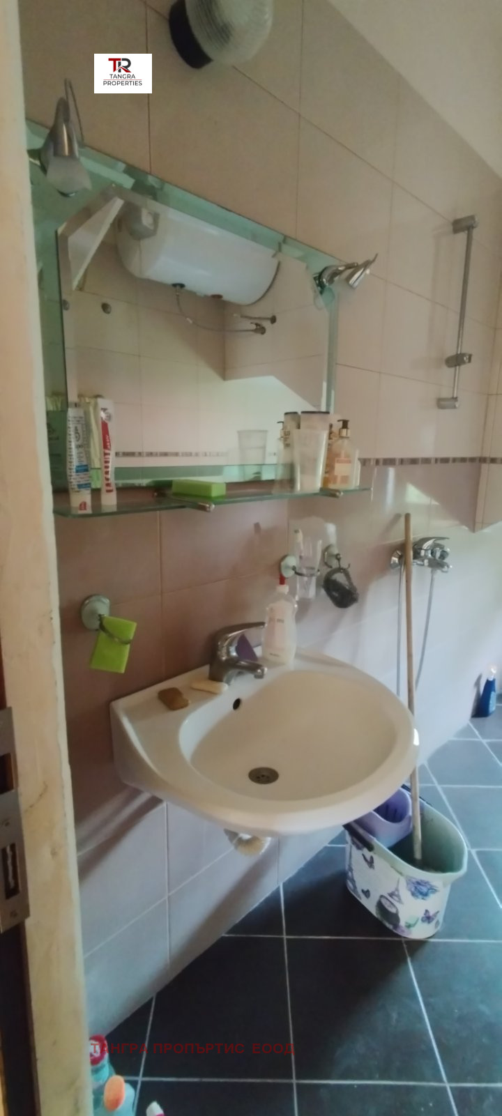 Te koop  Huis regio Pernik , Priboj , 274 m² | 20350622 - afbeelding [6]