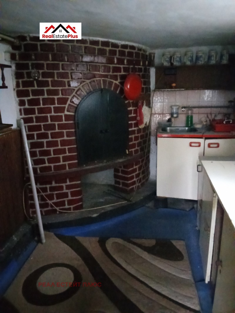 Продава ВИЛА, гр. Плевен, м-т Орлето, снимка 5 - Вили - 53230216