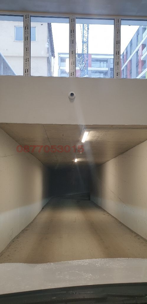 Продава ГАРАЖ, ПАРКОМЯСТО, гр. София, Център, снимка 2 - Гаражи и паркоместа - 53765099