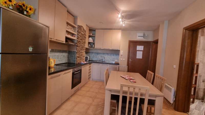 Продава 3-СТАЕН в област Благоевград, гр. Банско - 105 кв.м / 126 000 € » 246 434.58 лв., ПРОПЪРТИ КОНСУЛТАНТ БГ ЕООД