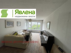 Продава 3-стаен град София Света Троица - [1] 