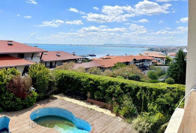 Продава 3-СТАЕН, гр. Свети Влас, област Бургас