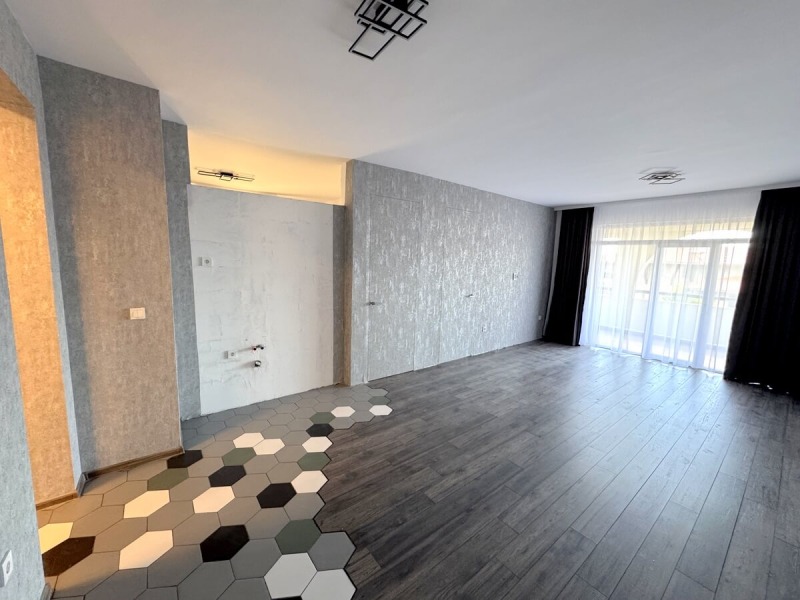 Продава 3-СТАЕН, гр. Свети Влас, област Бургас, снимка 2 - Апартаменти - 52957671