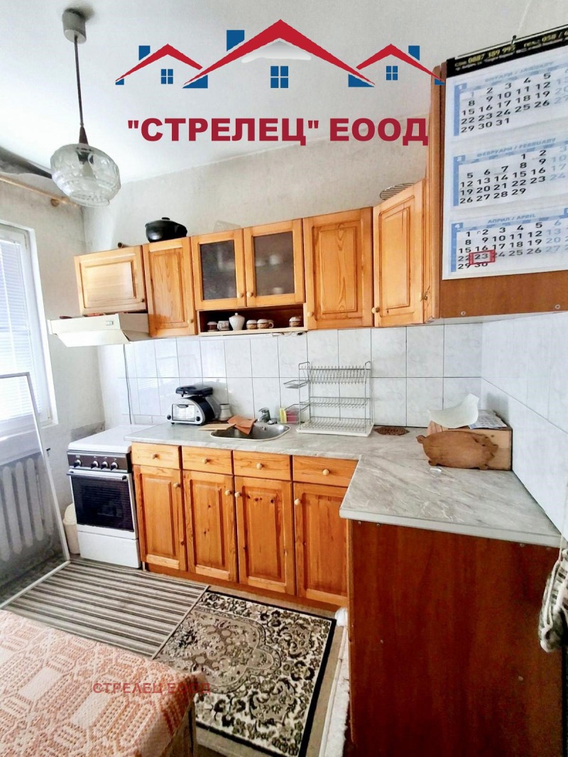 Продава  Етаж от къща град Добрич , Йовково , 100 кв.м | 14157300