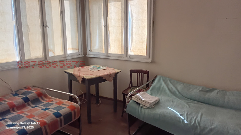 Продава КЪЩА, с. Ярловица, област Видин, снимка 10 - Къщи - 53271075