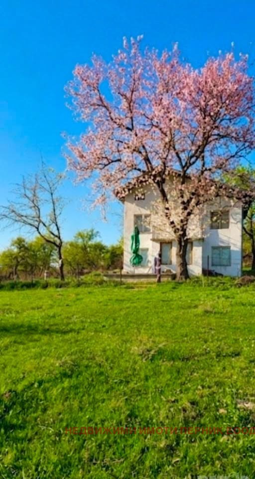 Продава КЪЩА, с. Горна Врабча, област Перник, снимка 4 - Къщи - 54424114