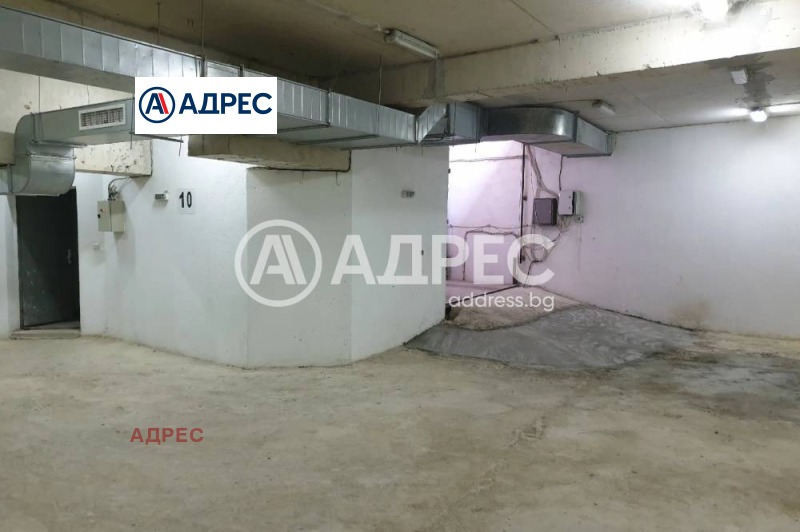 Продава ГАРАЖ, ПАРКОМЯСТО, гр. Варна, Аспарухово, снимка 2 - Гаражи и паркоместа - 53021809