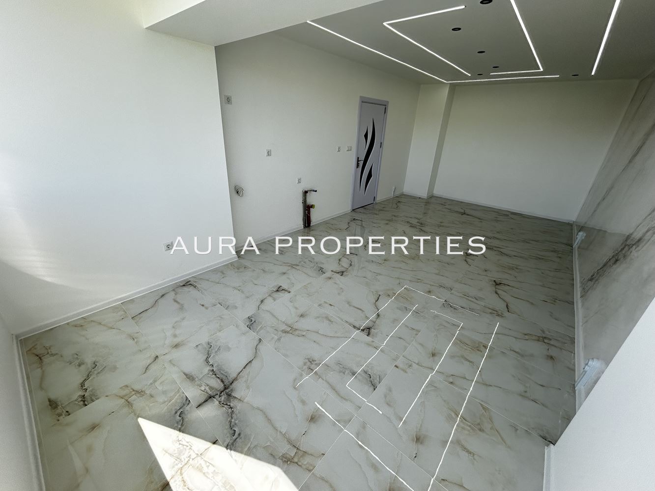 Продава 2-СТАЕН, гр. Разград, Орел, снимка 2 - Апартаменти - 54549101