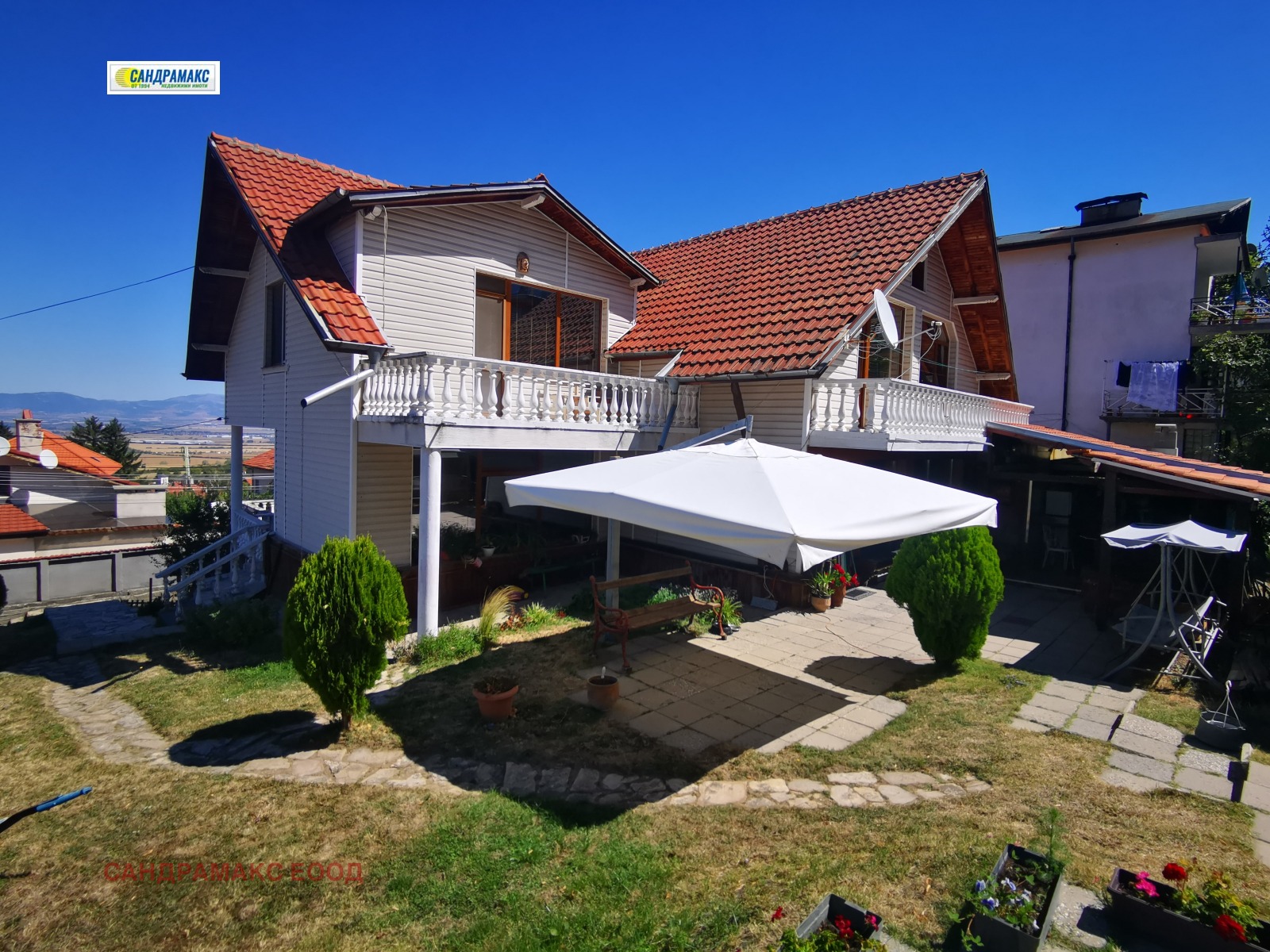 Продава КЪЩА, гр. София, с. Лозен, снимка 2 - Къщи - 50002298