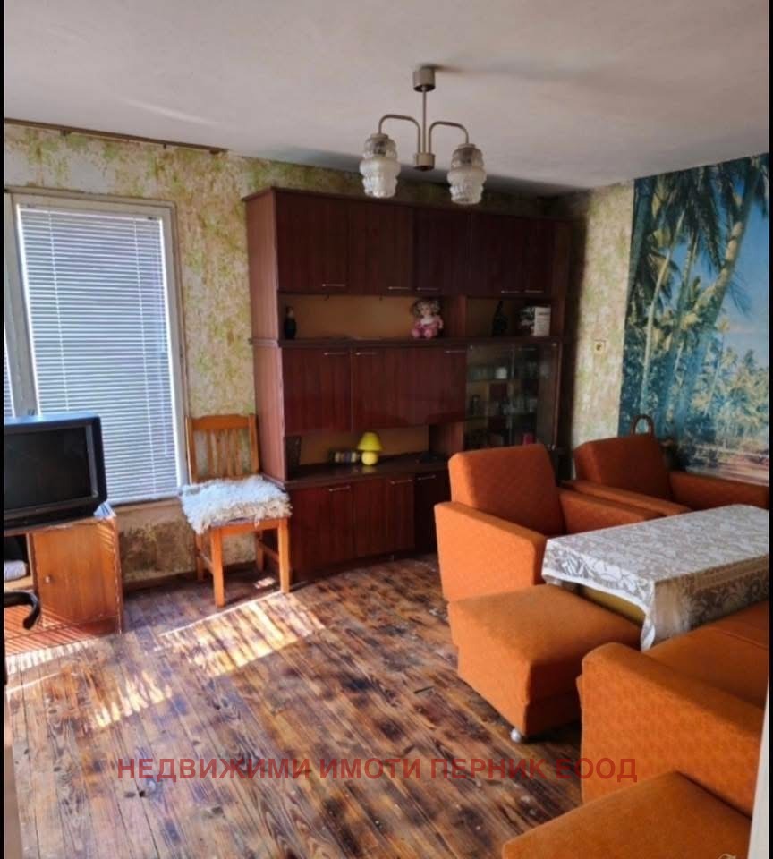 Продава КЪЩА, с. Горна Врабча, област Перник, снимка 7 - Къщи - 54424114