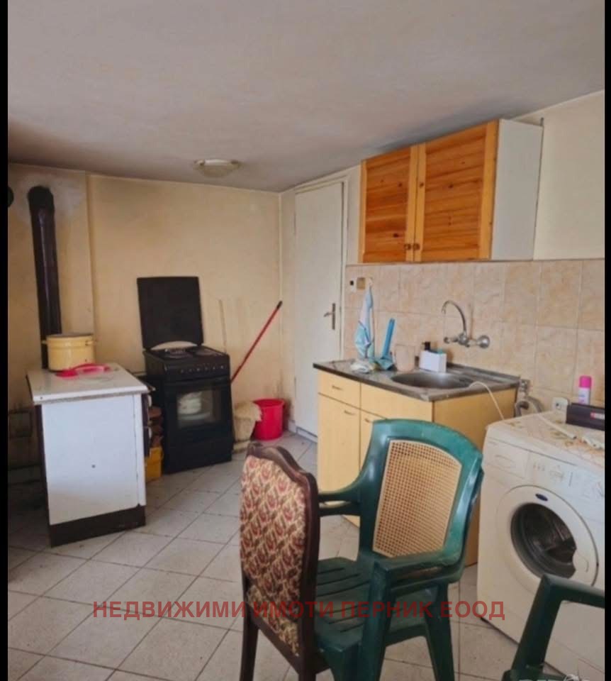 Продава КЪЩА, с. Горна Врабча, област Перник, снимка 9 - Къщи - 54424114