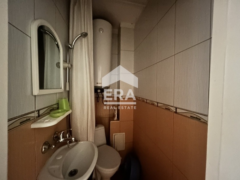 Продава 1-СТАЕН, гр. Варна, Базар Левски, снимка 6 - Апартаменти - 55889423
