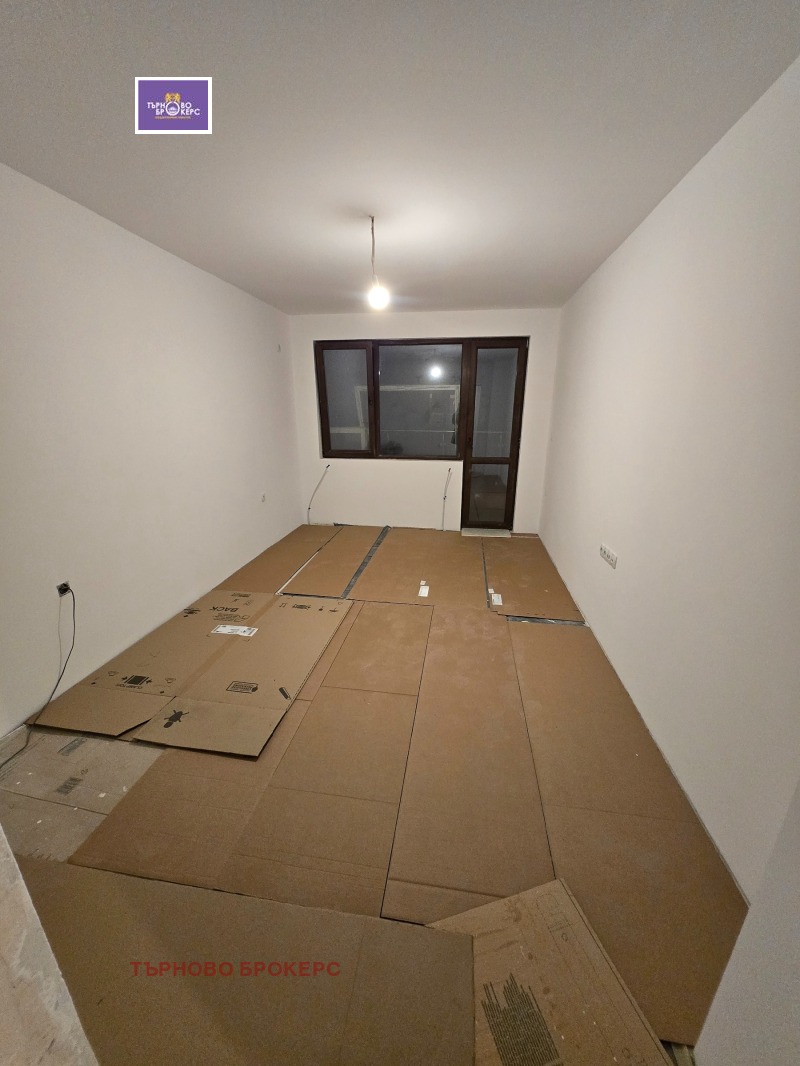 Продава 2-СТАЕН, гр. Велико Търново, Бузлуджа, снимка 3 - Апартаменти - 53021550