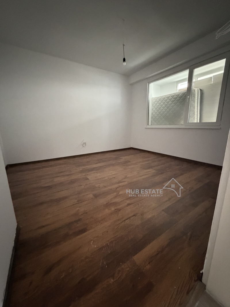 Продава 2-СТАЕН, гр. Добрич, Дружба 3, снимка 6 - Апартаменти - 53438544