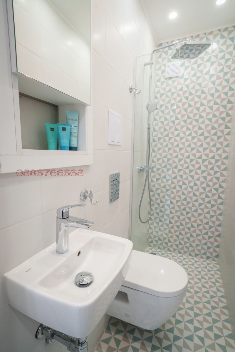 Продава 4-СТАЕН, гр. София, Център, снимка 6 - Апартаменти - 52917670