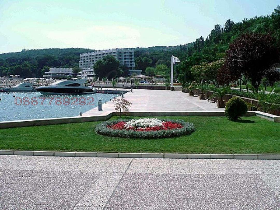 Продава 3-СТАЕН, гр. Варна, к.к. Св.Св. Константин и Елена, снимка 10 - Апартаменти - 54086472