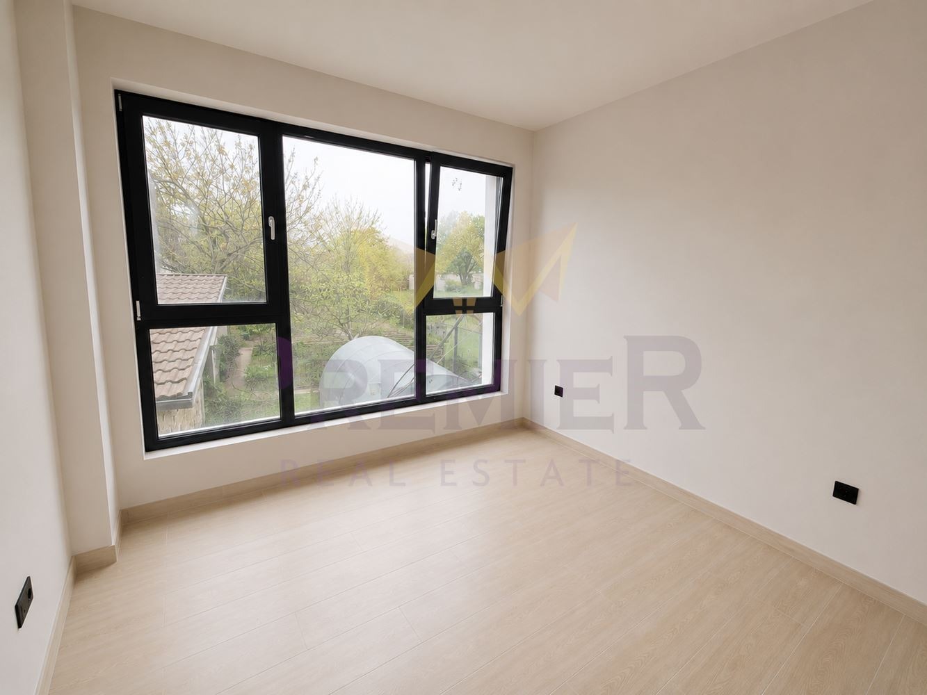Продава 3-СТАЕН, гр. Варна, Аспарухово, снимка 3 - Апартаменти - 54675350