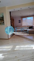 Продава ЕТАЖ ОТ КЪЩА, град Шумен, Пожарната • 180000 € • 64769576 — Holmes.bg