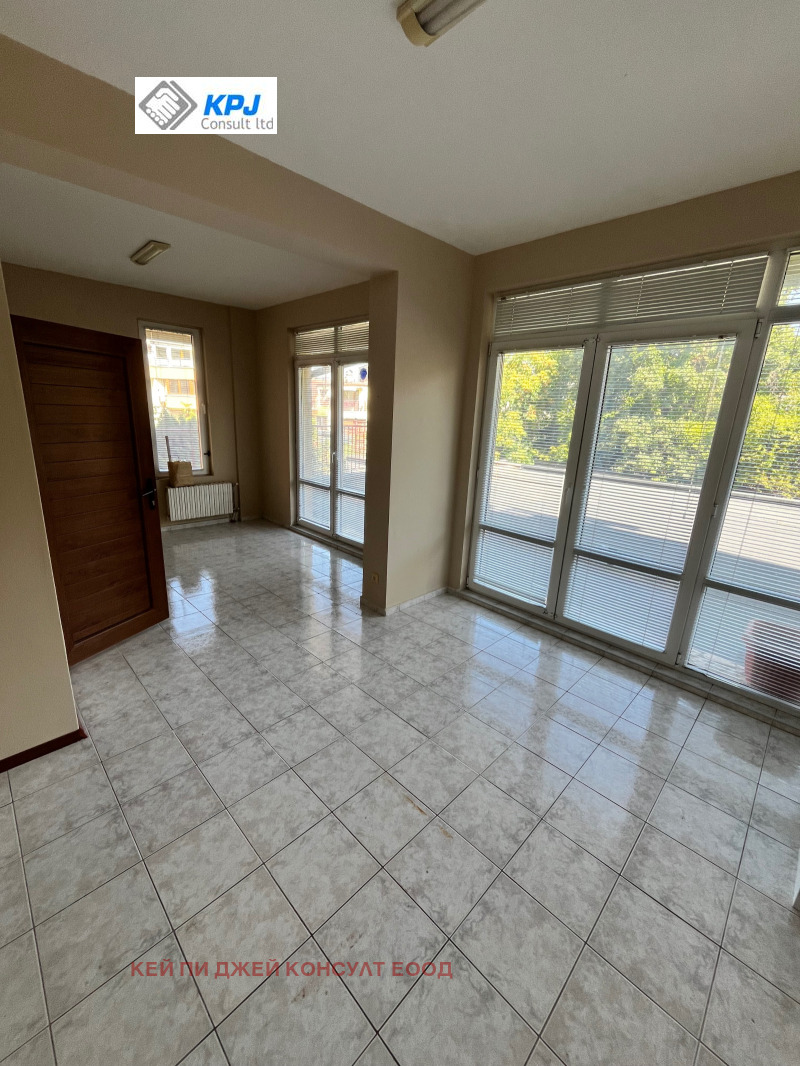 Продава 2-СТАЕН в град София, ж.гр.Южен парк - 52 кв.м / 225 000 € » 440 061.75 лв., КЕЙ ПИ ДЖЕЙ КОНСУЛТ ЕООД