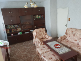 3 chambres Opaltchenski, Stara Zagora 1