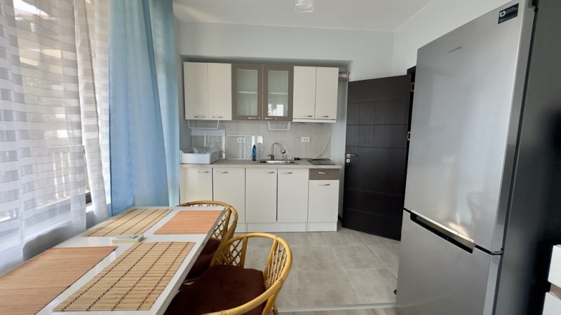 Продава  2-стаен област Бургас , гр. Приморско , 68 кв.м | 87252893