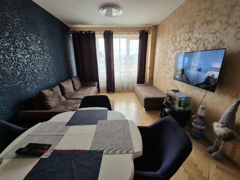 Na prodej  1 ložnice Pernik , Iztok , 62 m2 | 21169111 - obraz [4]
