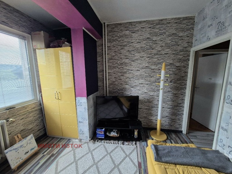 Na prodej  1 ložnice Pernik , Iztok , 62 m2 | 21169111 - obraz [12]