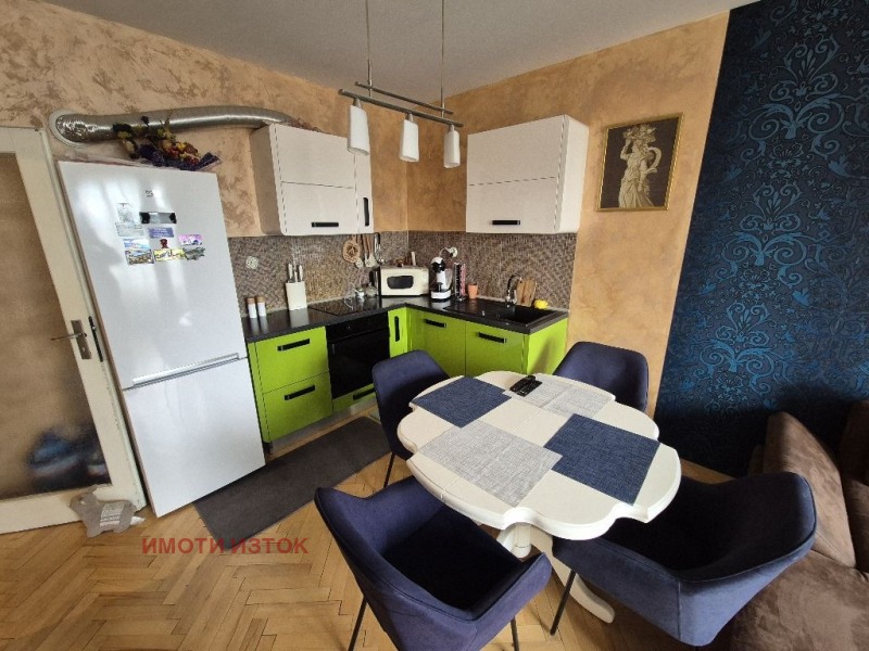 Na prodej  1 ložnice Pernik , Iztok , 62 m2 | 21169111 - obraz [3]