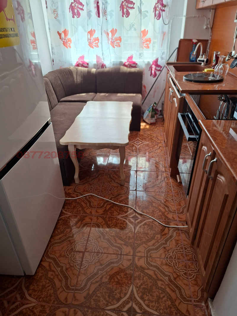 Продава  3-стаен област Ловеч , гр. Троян , 85 кв.м | 32618791 - изображение [15]