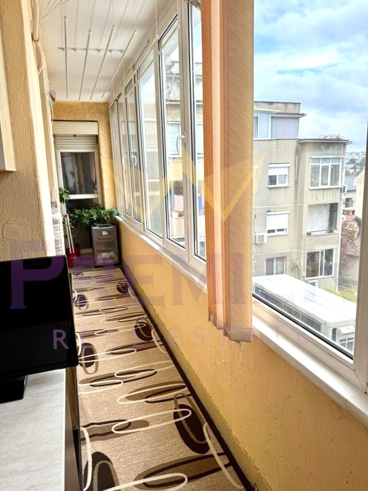 Продава 3-СТАЕН, гр. Добрич, Център, снимка 10 - Апартаменти - 52411609