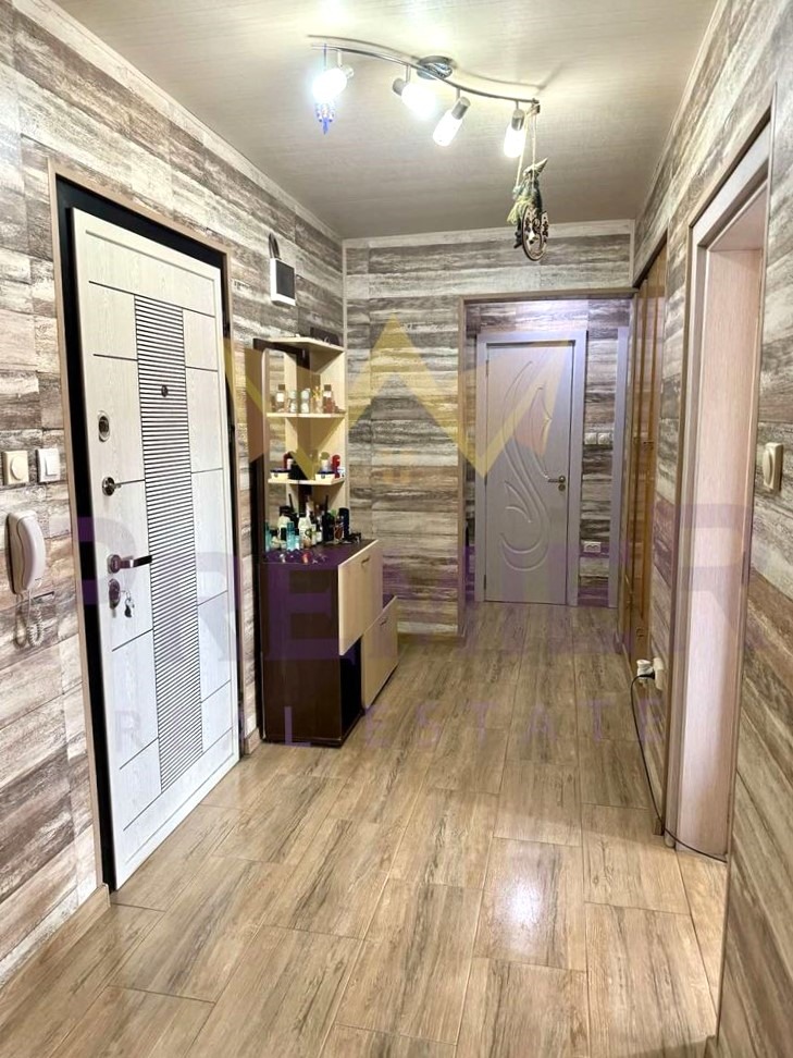 Продава 3-СТАЕН, гр. Добрич, Център, снимка 12 - Апартаменти - 52411609