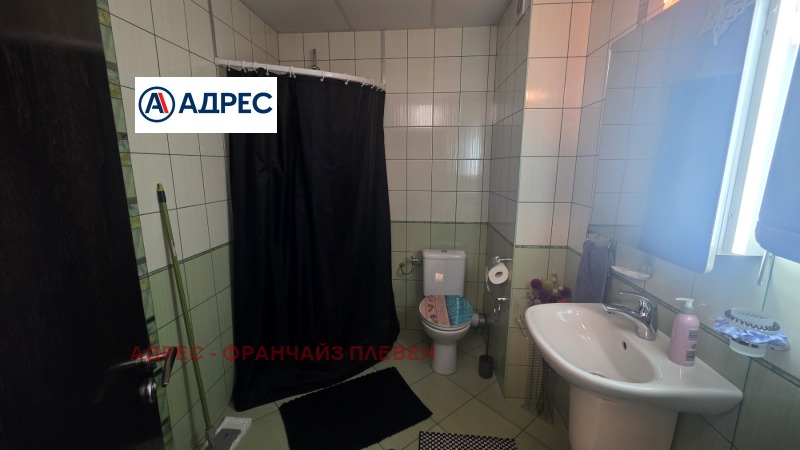 Продава 3-СТАЕН, гр. Плевен, Идеален център, снимка 10 - Апартаменти - 52926415