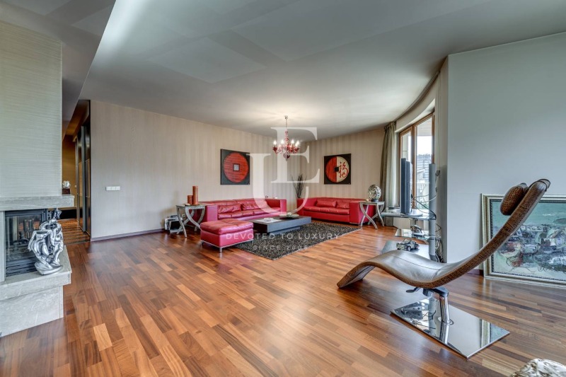 Te koop  3 slaapkamers Sofia , Iztok , 221 m² | 91809010