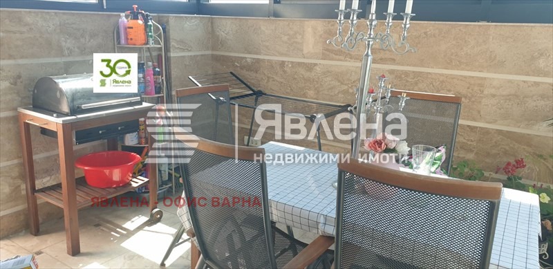 Προς πώληση  3 υπνοδωμάτια Βαρνα , ΒΗΝΣ-ΤΣερβεν πλοτσταδ , 281 τ.μ | 92657904 - εικόνα [2]