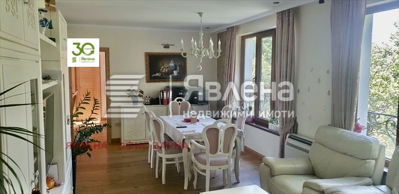 Προς πώληση  3 υπνοδωμάτια Βαρνα , ΒΗΝΣ-ΤΣερβεν πλοτσταδ , 281 τ.μ | 92657904 - εικόνα [3]