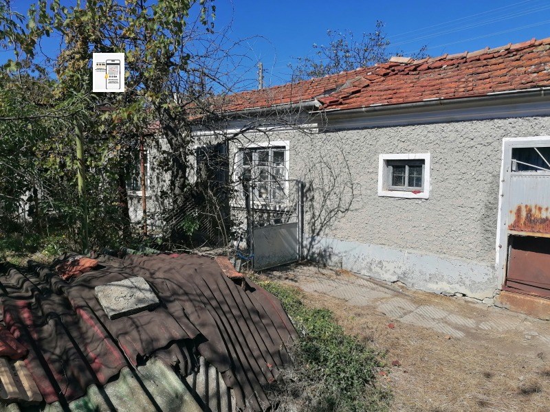 Продава КЪЩА, с. Стожер, област Добрич, снимка 2 - Къщи - 47427306