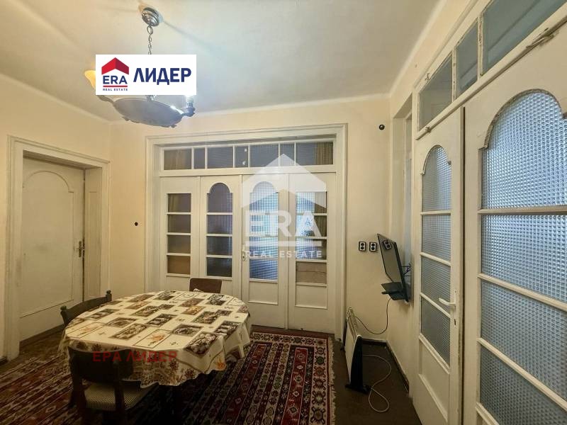 Продава КЪЩА, гр. Русе, Алеи Възраждане, снимка 4 - Къщи - 52687670