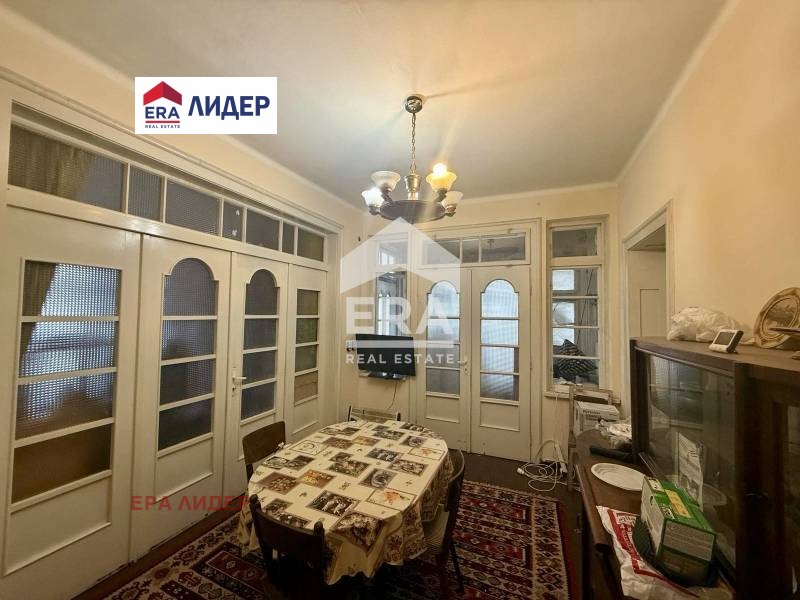 Продава КЪЩА, гр. Русе, Алеи Възраждане, снимка 5 - Къщи - 52687670